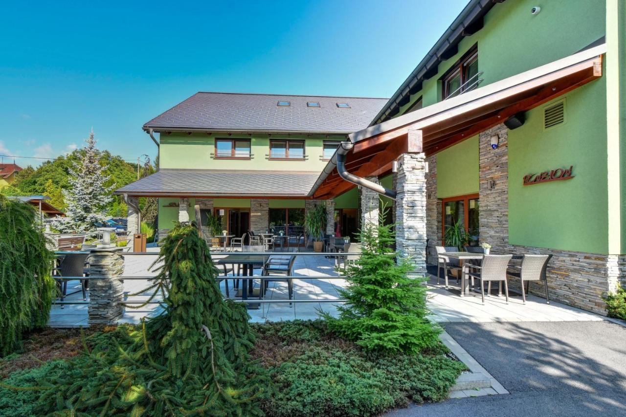 Hotel Hermes Karniów Zewnętrze zdjęcie