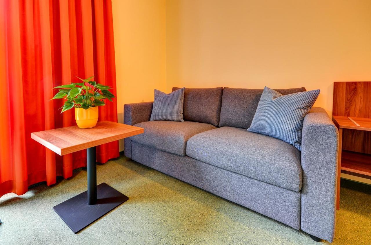 Hotel Hermes Karniów Zewnętrze zdjęcie