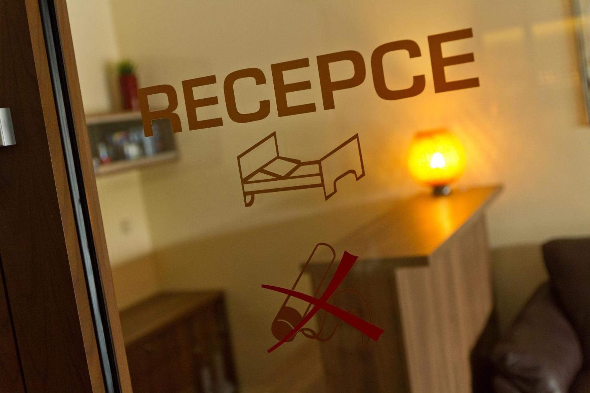 Hotel Hermes Karniów Zewnętrze zdjęcie